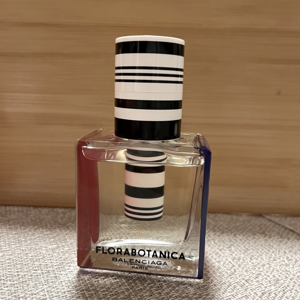 Florabotanica Discontinued 1.7 oz. Open bottle, no box. ⭐️ Note fill level ⭐️